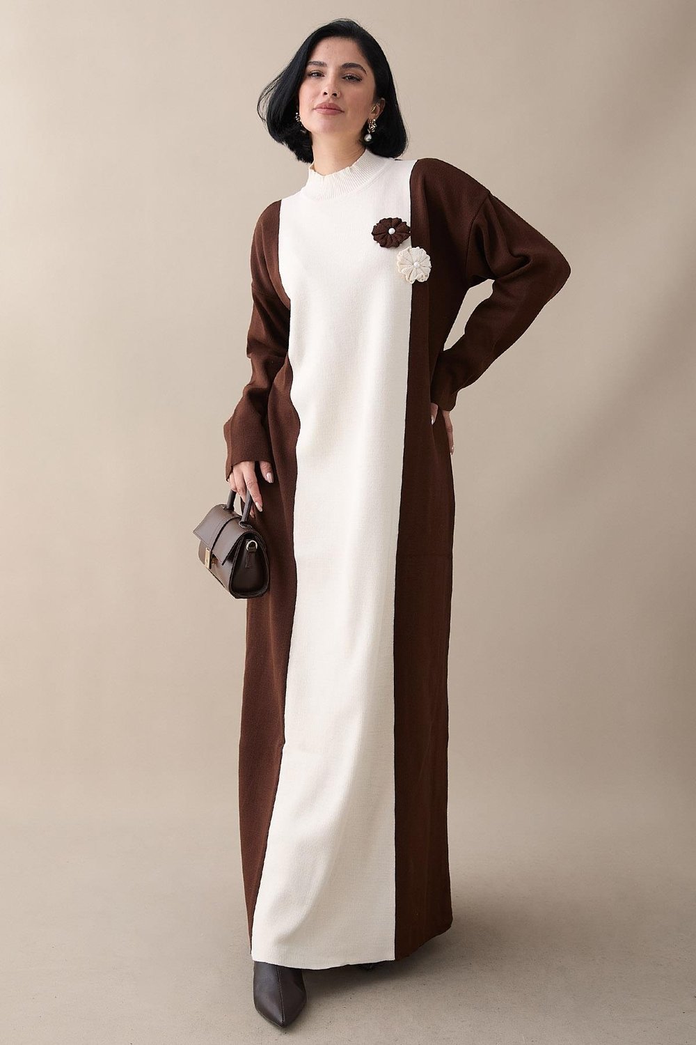 Flower Detail Two-Tone Dark Brown Knit Dress