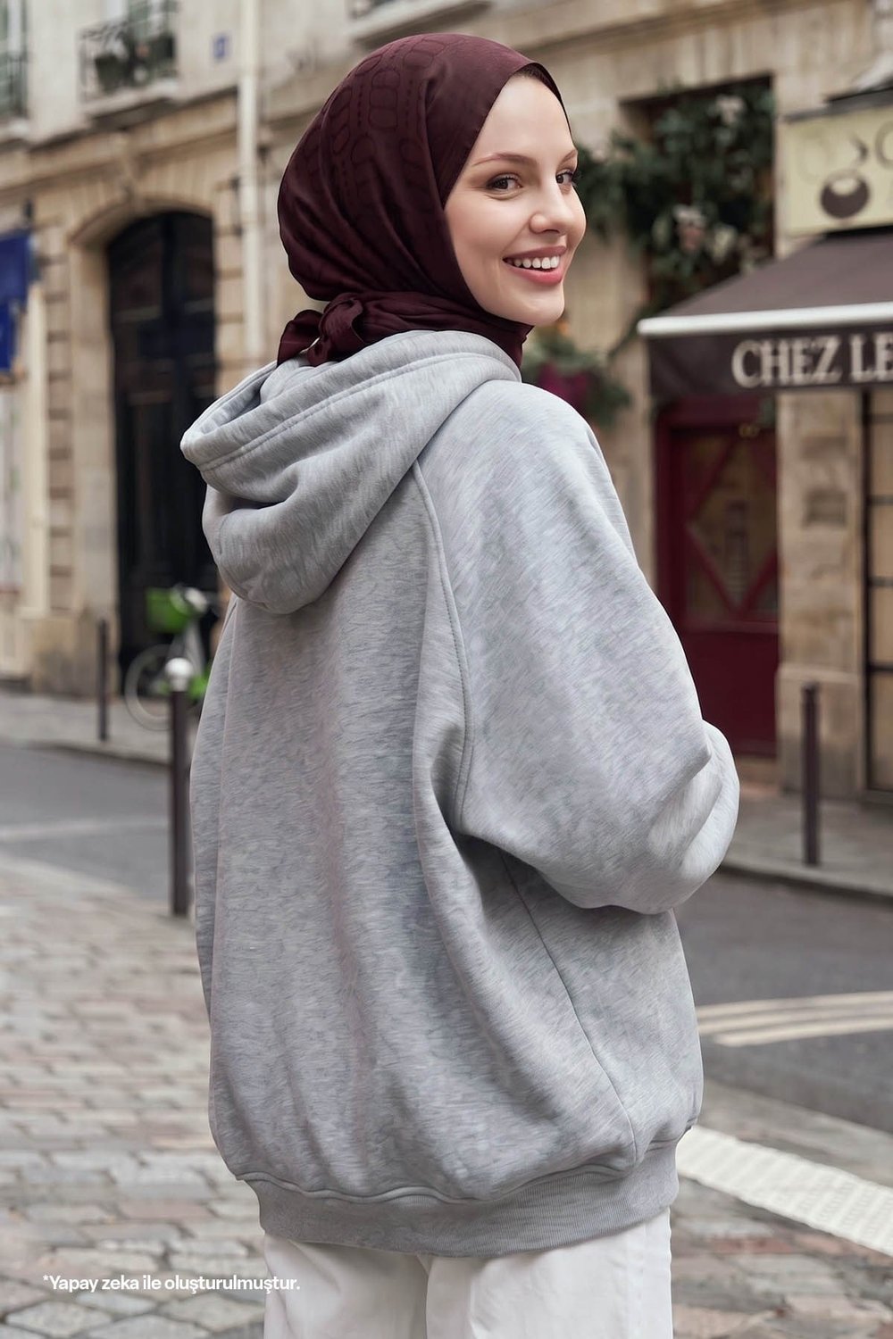 Çıtçıt Yaka Kapüşonlu Gri Sweat