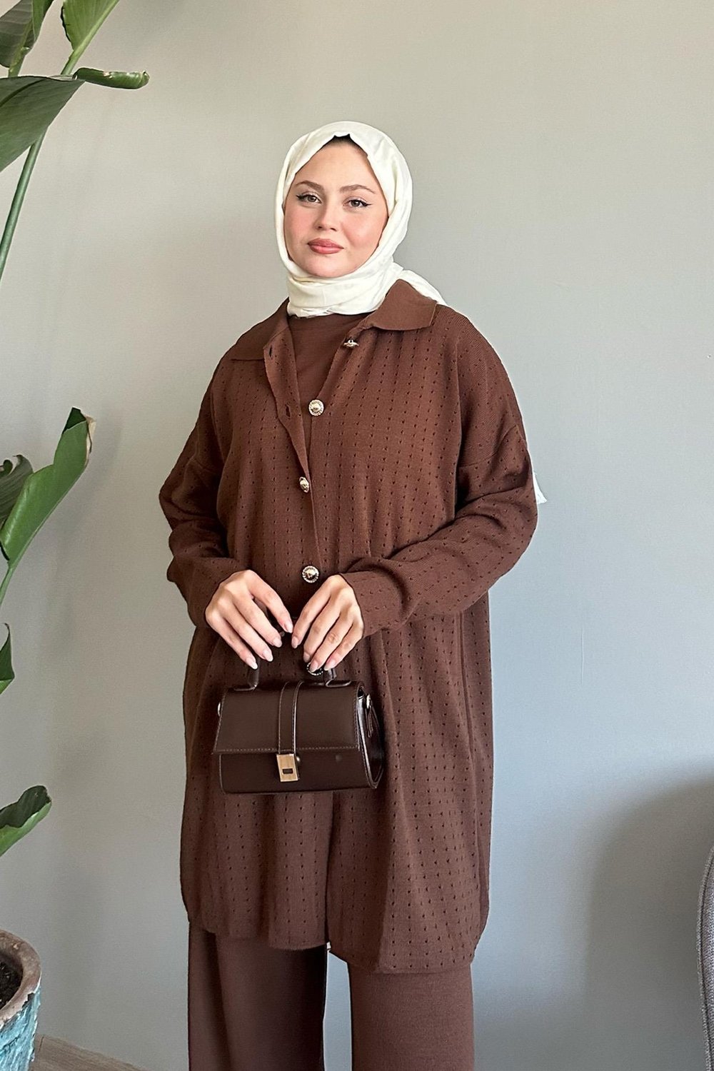 Düğmeli Üçlü Acı Kahve Triko Takım