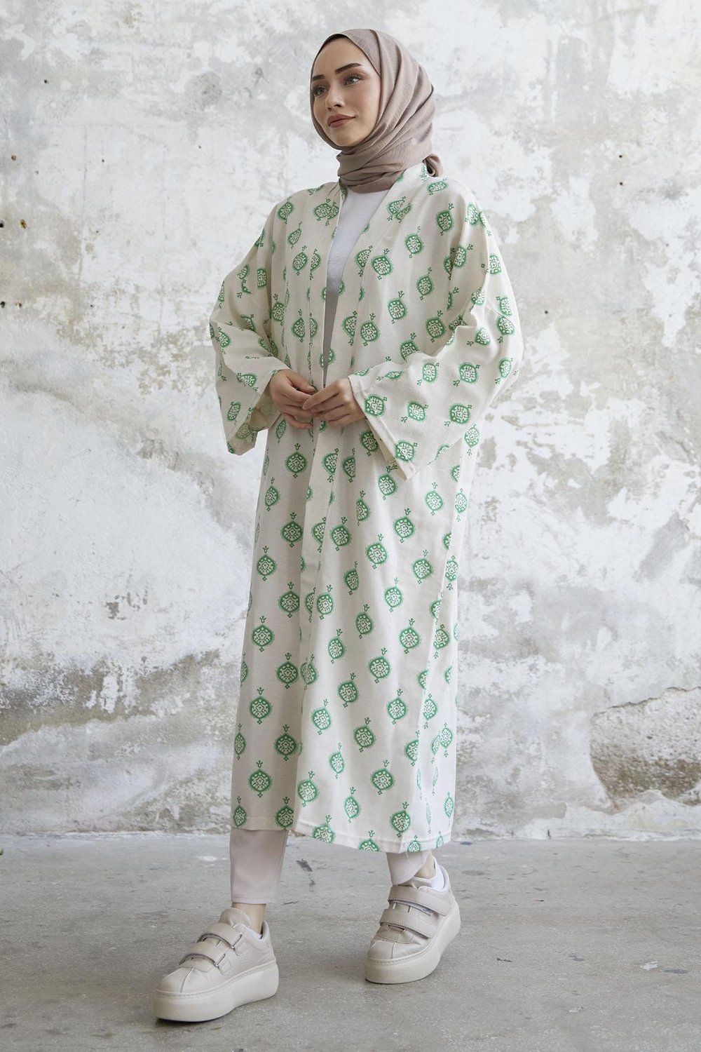 Etnik Desen Uzun Yeşil Kimono
