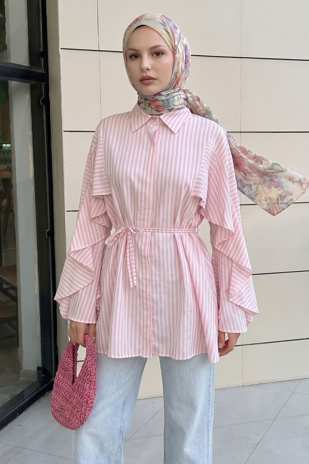 Fırfır Kol İnce Çizgili Pembe Gömlek
