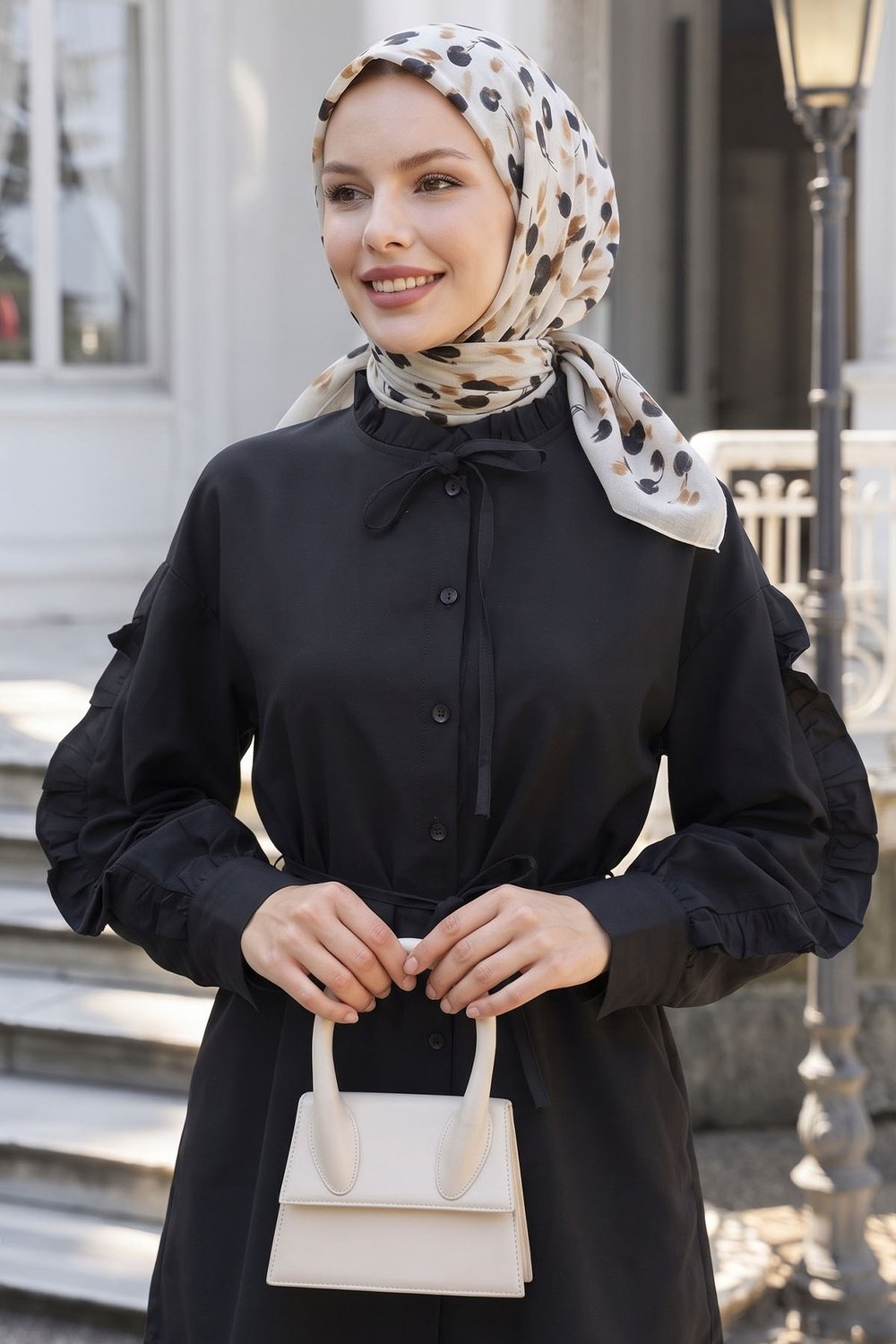 Fırfır Kol Kuşaklı Siyah Tunik