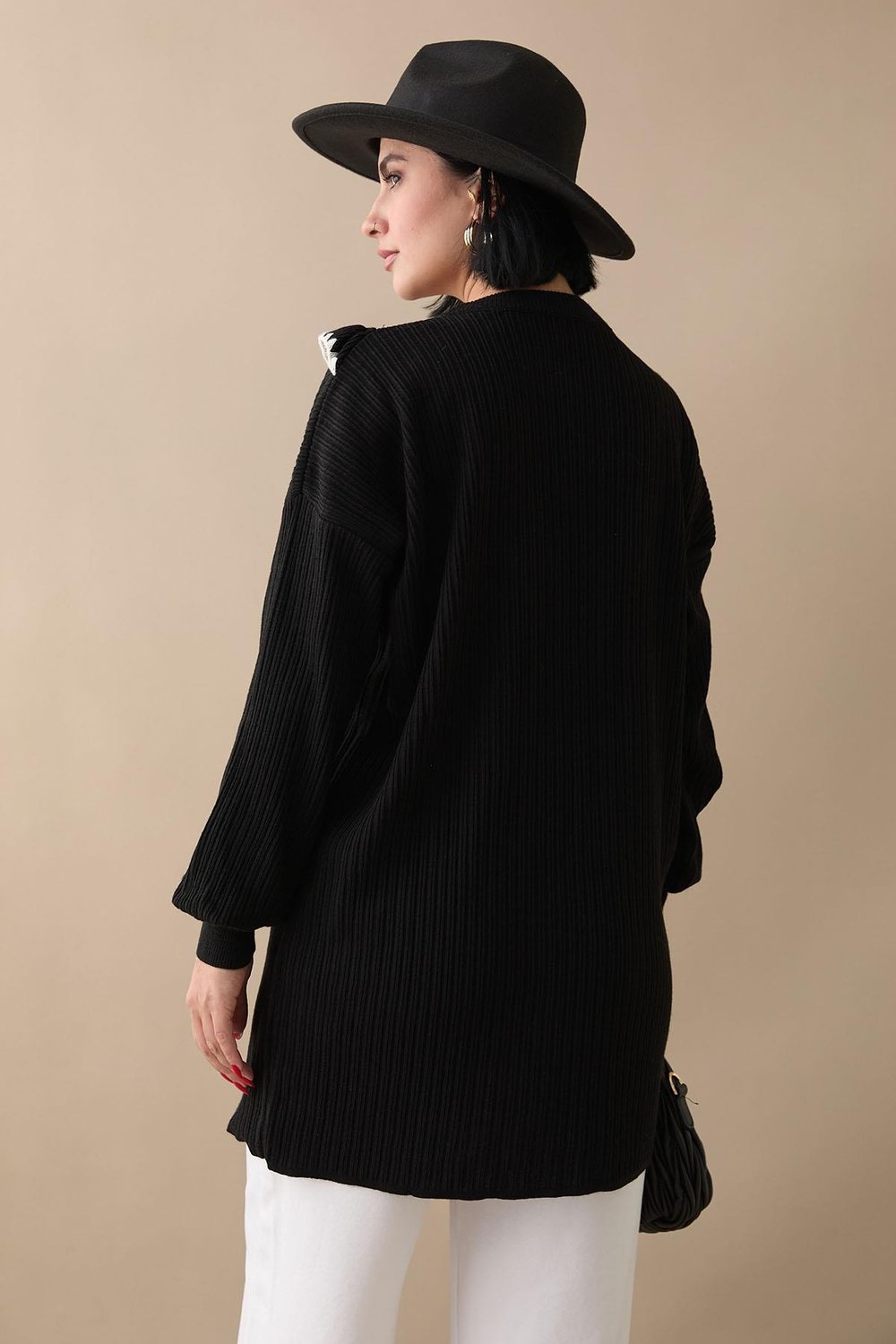 Ruffled Stitch Detail Black Knit Sweater