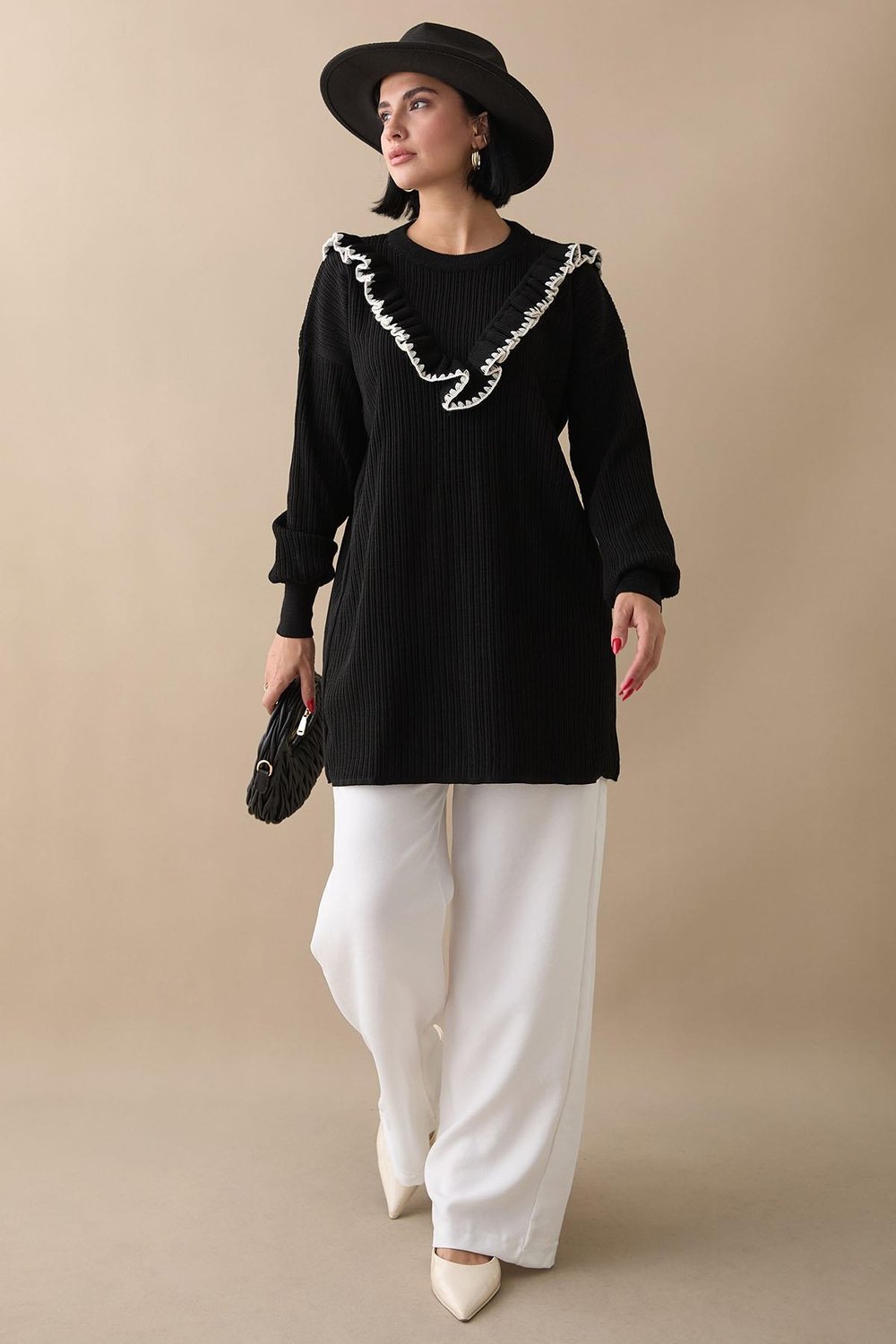 Ruffled Stitch Detail Black Knit Sweater