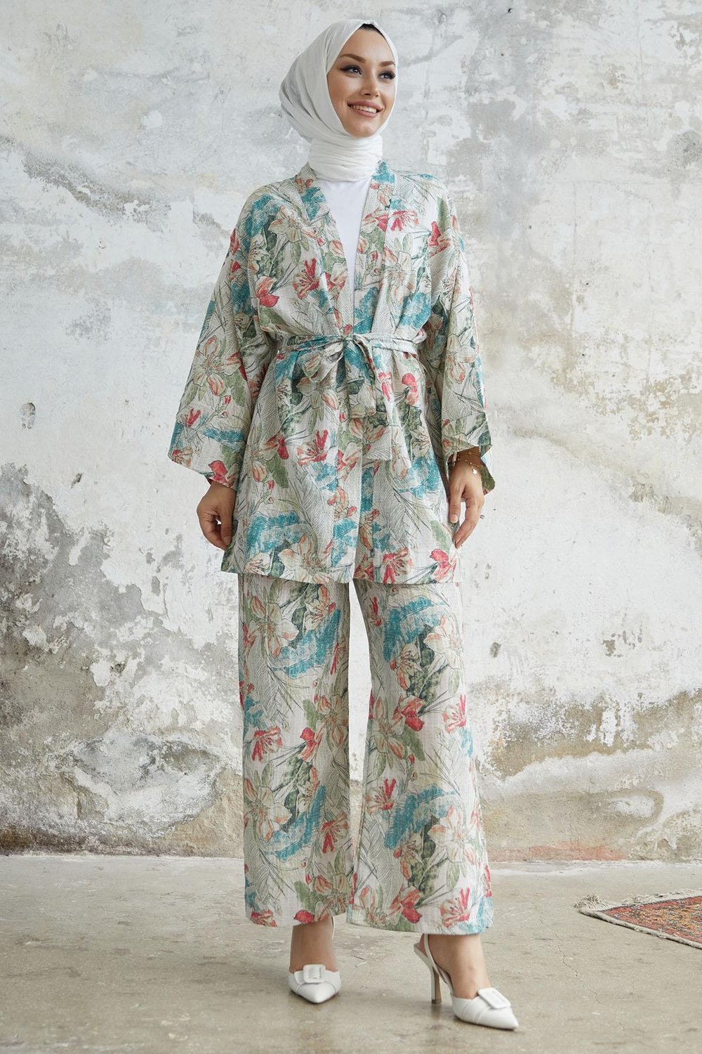 Kamelya Çiçek Desen Kimono Takım - Kırmızı