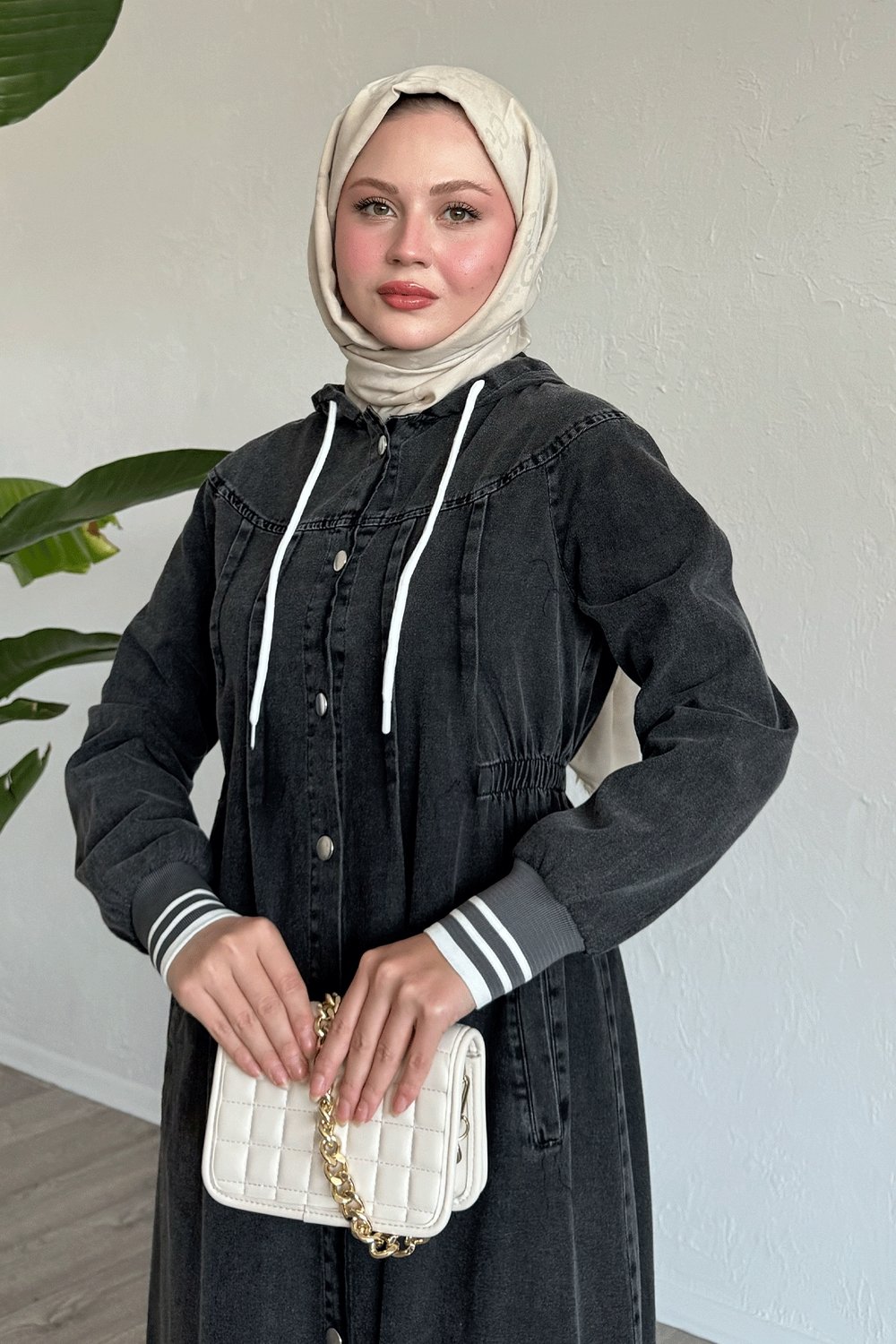 Kapüşonlu Beli Lastikli Siyah Kot Ferace