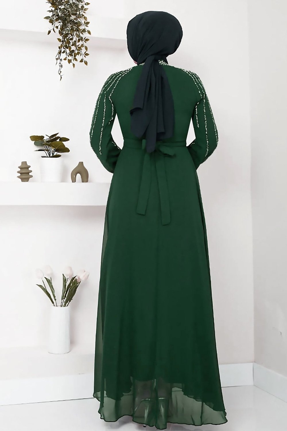 Kolları Taşlı Pullu Yeşil Şifon Abiye