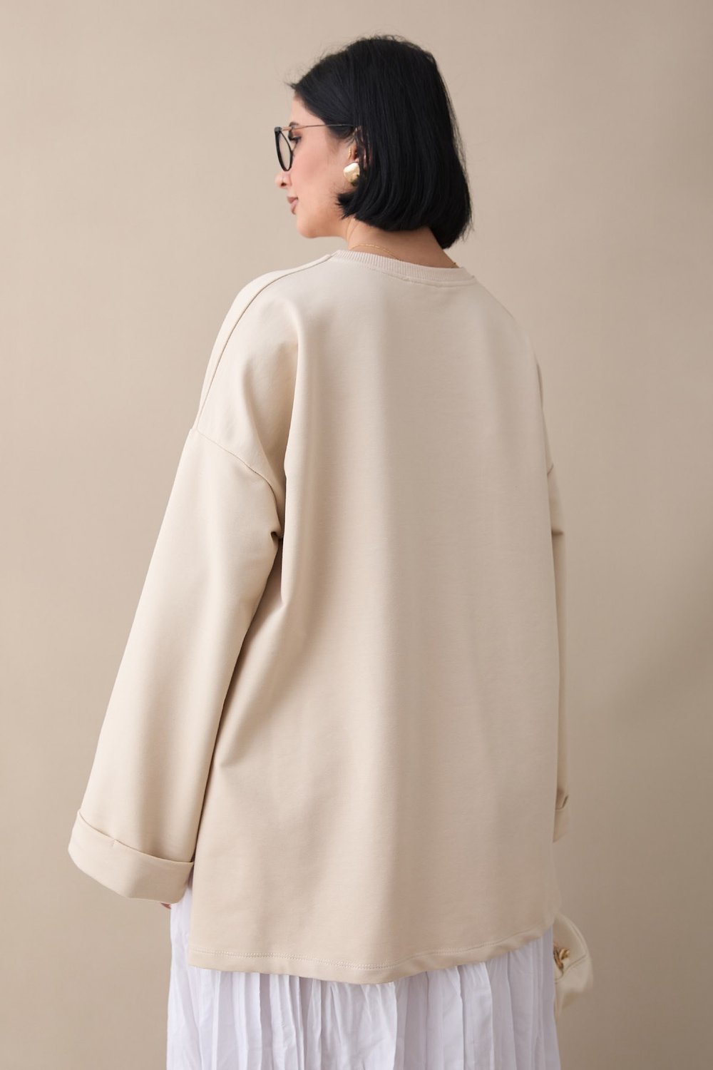 Kolu Katlamalı Oversize Bej Sweat