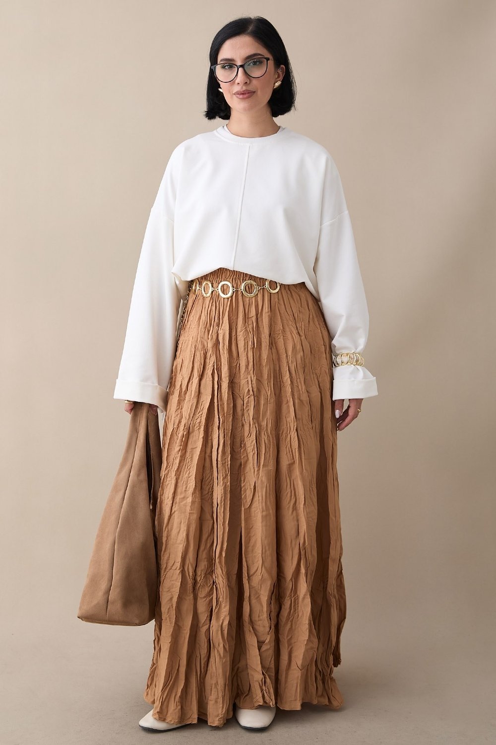 Kolu Katlamalı Oversize Beyaz Sweat