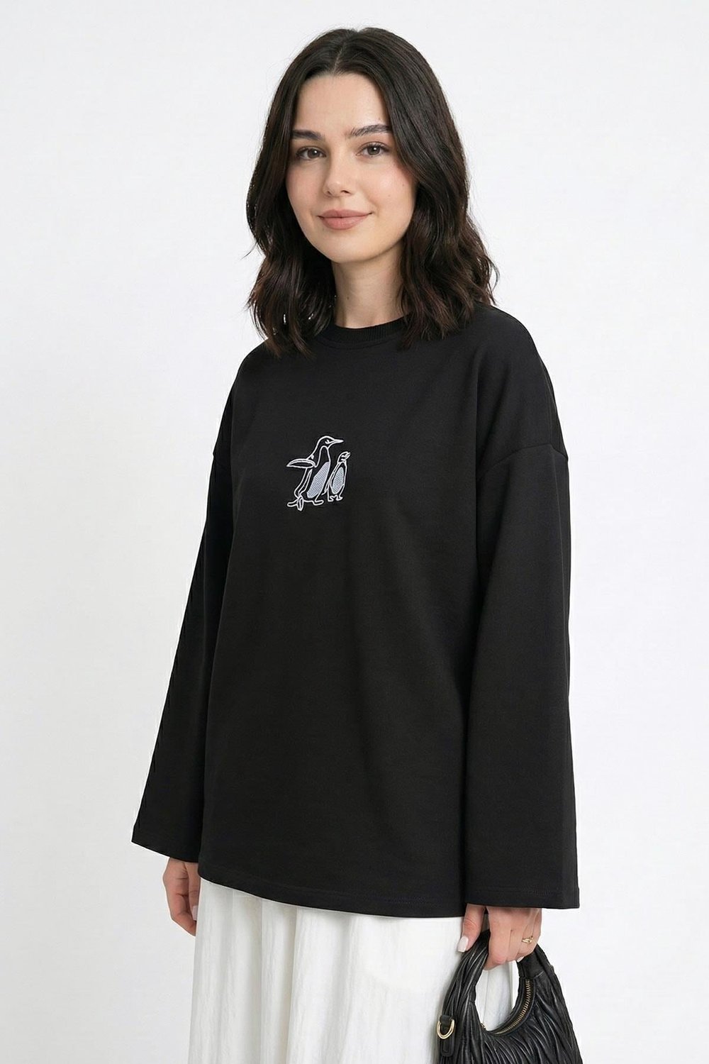 Penguen Nakışlı Oversize Siyah Sweat
