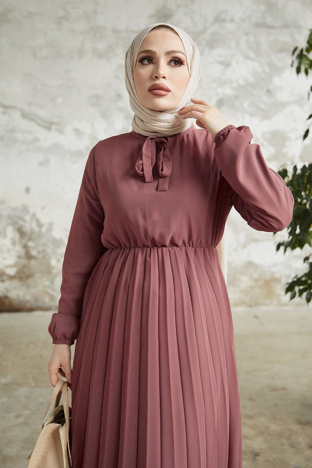 Piliseli Limelda Pembe Şifon Elbise