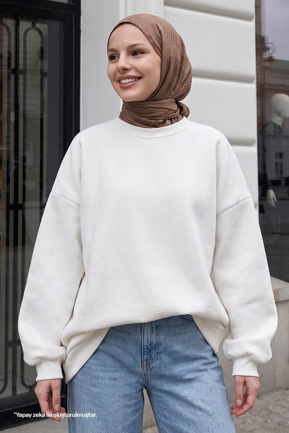 Şardonlu Basic Beyaz Sweat