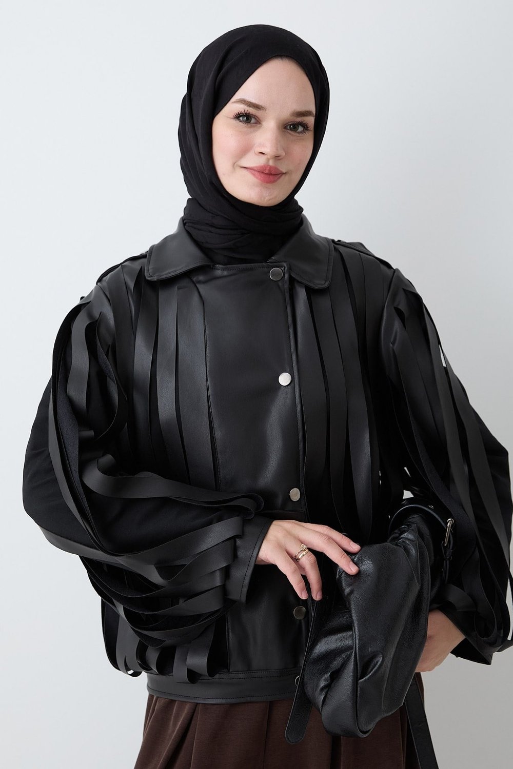 Şerit Detaylı Siyah Deri Ceket