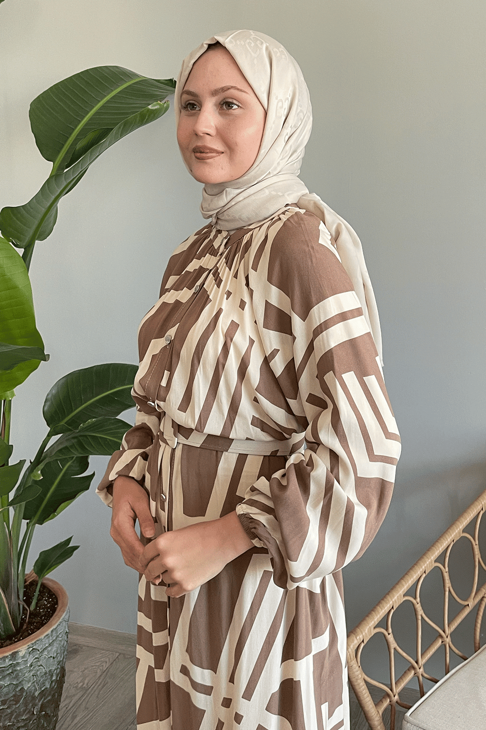 Şeritli Kemerli Camel Viskon Elbise
