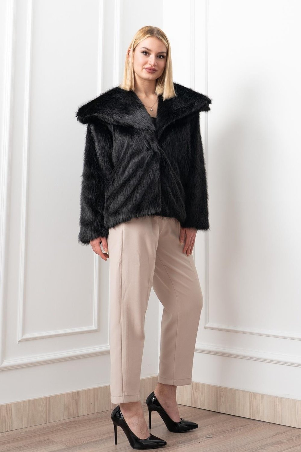 Soft Elegance Peluş Kaban 2609