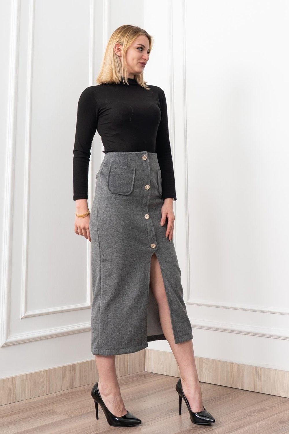 Velora Signature Wool Slit Skirt