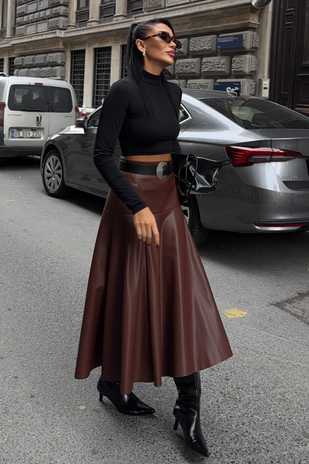 Belden Oturtmalı Deri Kloş Etek 4068 R4-E-K3