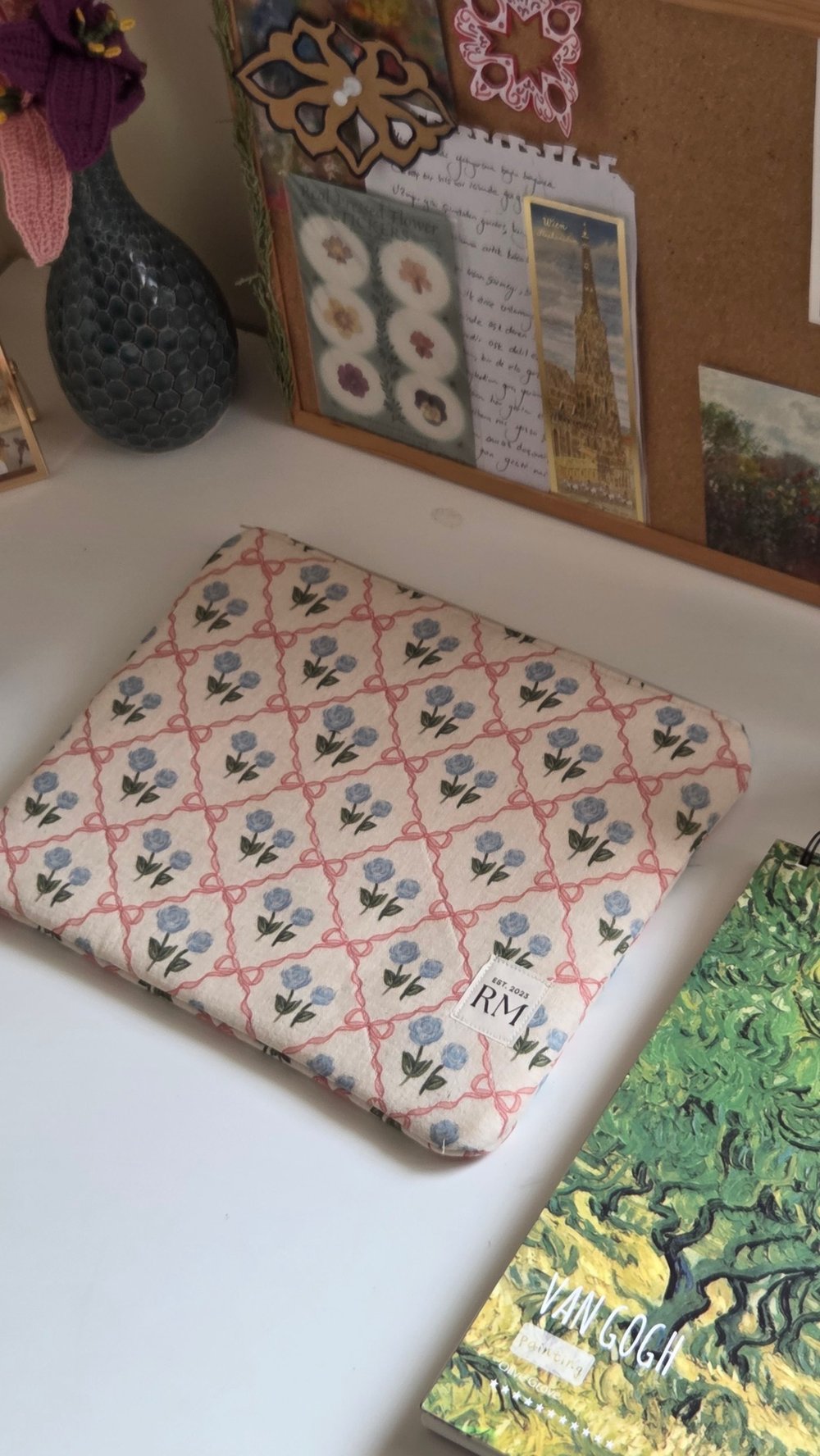  Fiyonk Tablet Çantası