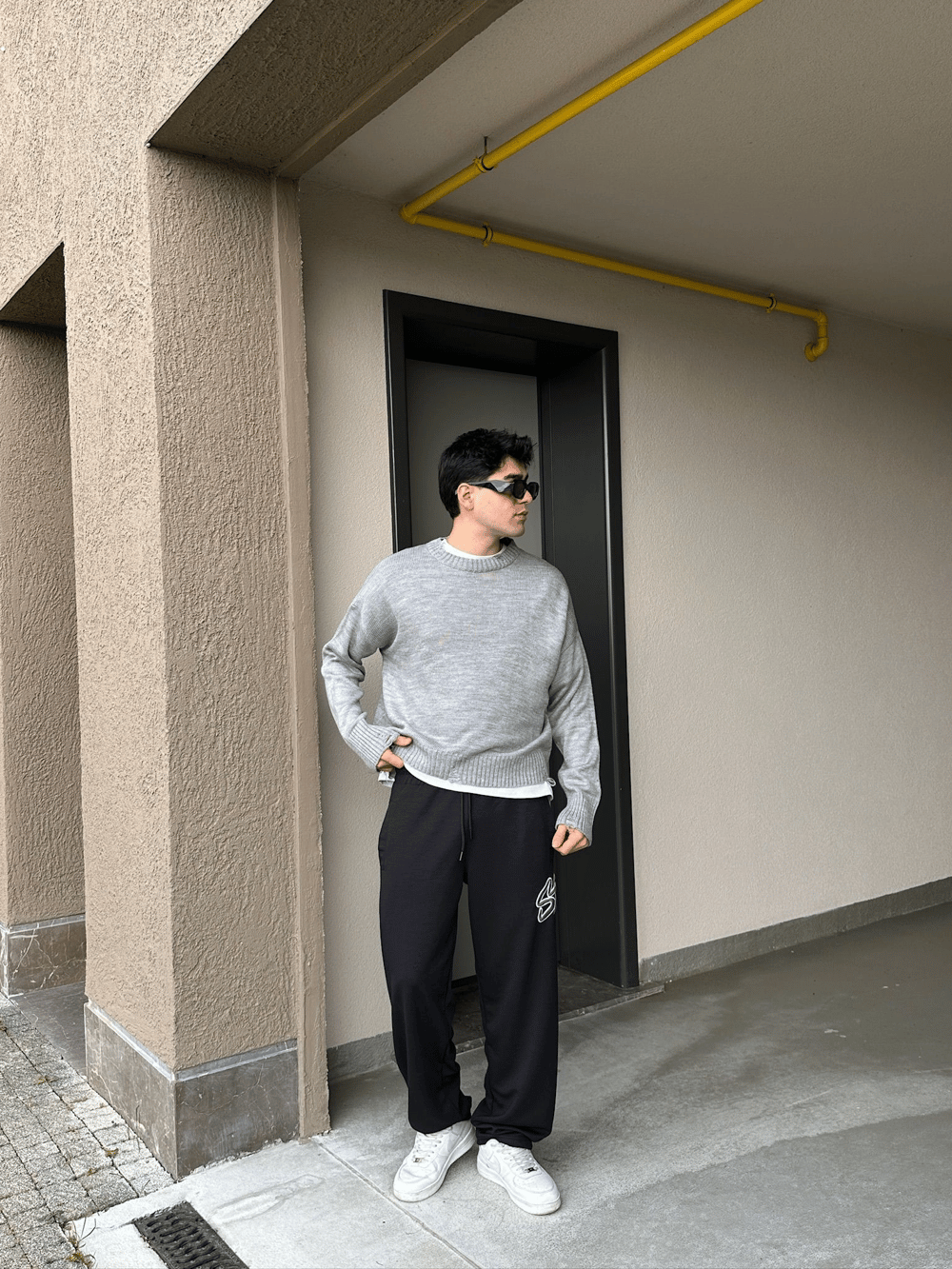 2 İPLİK KUMAŞ BAGGY KALIP PAÇA LASTİKLİ STW İÇİ DOLUMLU NAKIŞ EŞOFMAN ALTI SİYAH
