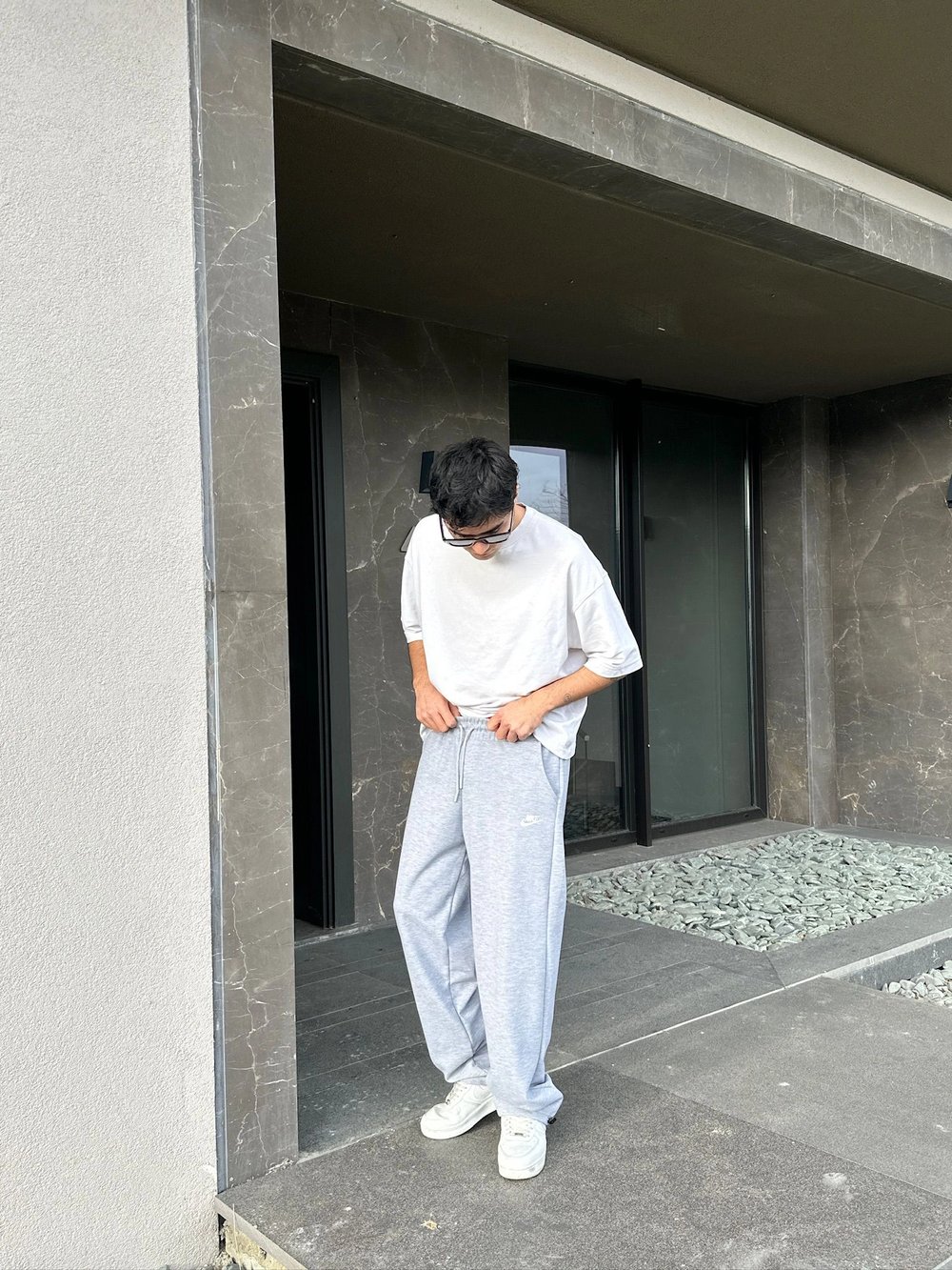 2 İPLİK KUMAŞ BAGGY KALIP PAÇA LASTİKLİ NK NAKIŞ EŞOFMAN ALTI GRİ