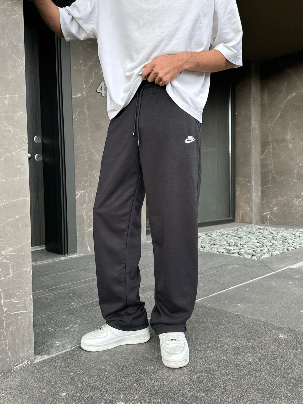 2 İPLİK KUMAŞ BAGGY KALIP PAÇA LASTİKLİ NK NAKIŞ EŞOFMAN ALTI SİYAH