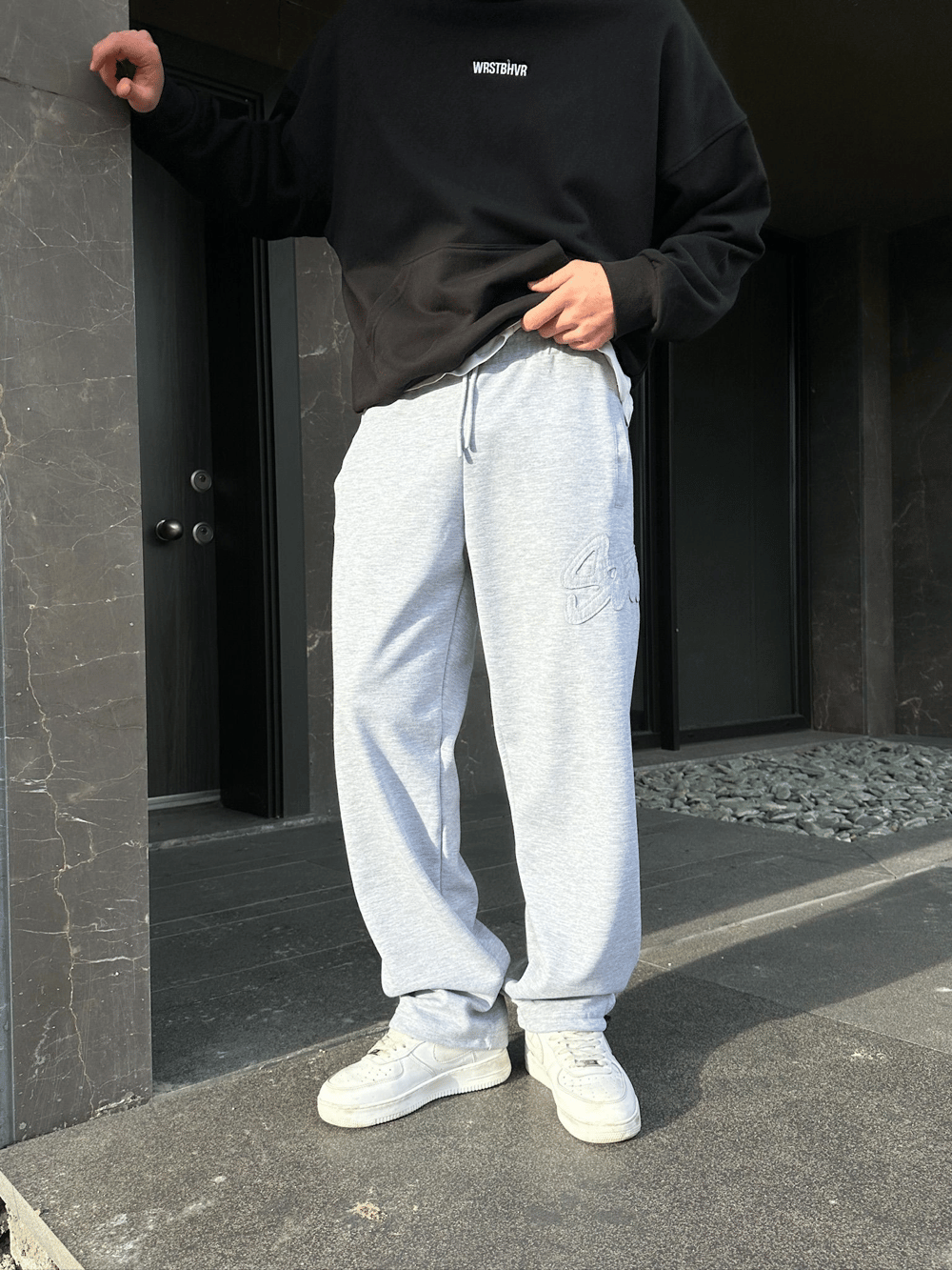 2 İPLİK KUMAŞ BAGGY KALIP PAÇA LASTİKLİ STW KABARTMA NAKIŞ EŞOFMAN ALTI GRİ
