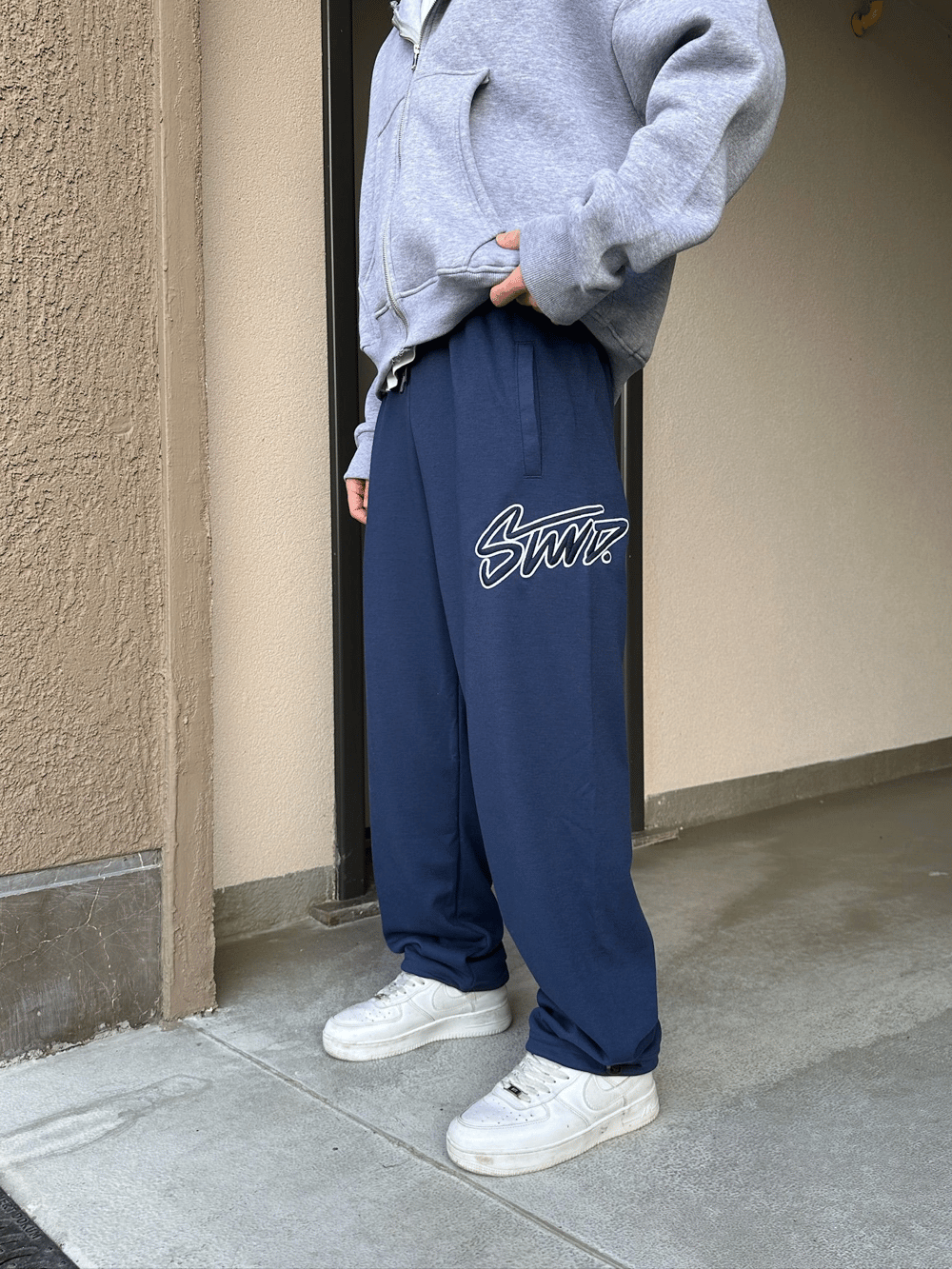 2 İPLİK KUMAŞ BAGGY KALIP PAÇA LASTİKLİ STW İÇİ DOLUMLU NAKIŞ EŞOFMAN ALTI LACİ