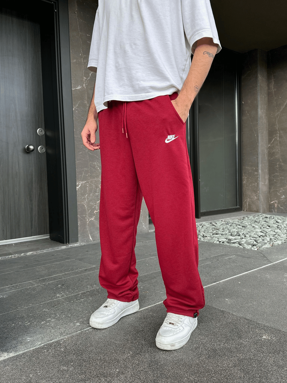 2 İPLİK KUMAŞ BAGGY KALIP PAÇA LASTİKLİ NK NAKIŞ EŞOFMAN ALTI KIRMIZI