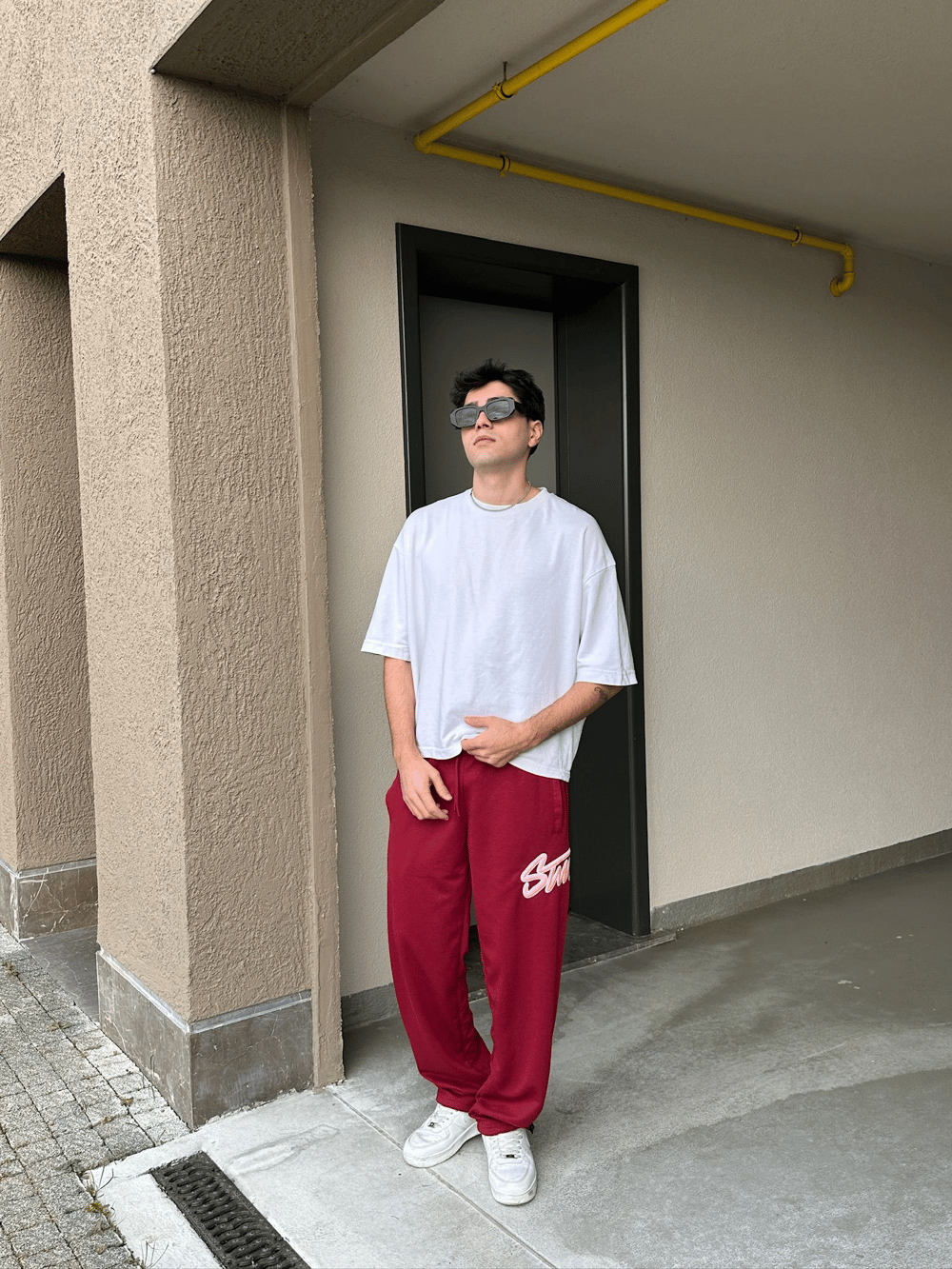 2 İPLİK KUMAŞ BAGGY KALIP PAÇA LASTİKLİ STW İÇİ DOLUMLU NAKIŞ EŞOFMAN ALTI KIRMIZI