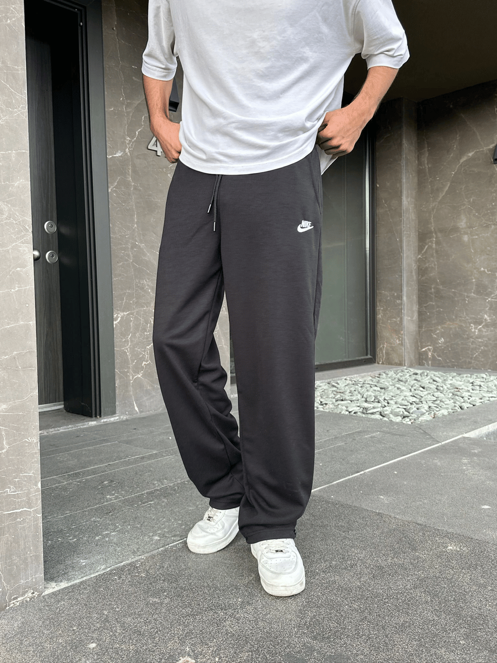 2 İPLİK KUMAŞ BAGGY KALIP PAÇA LASTİKLİ NK NAKIŞ EŞOFMAN ALTI SİYAH
