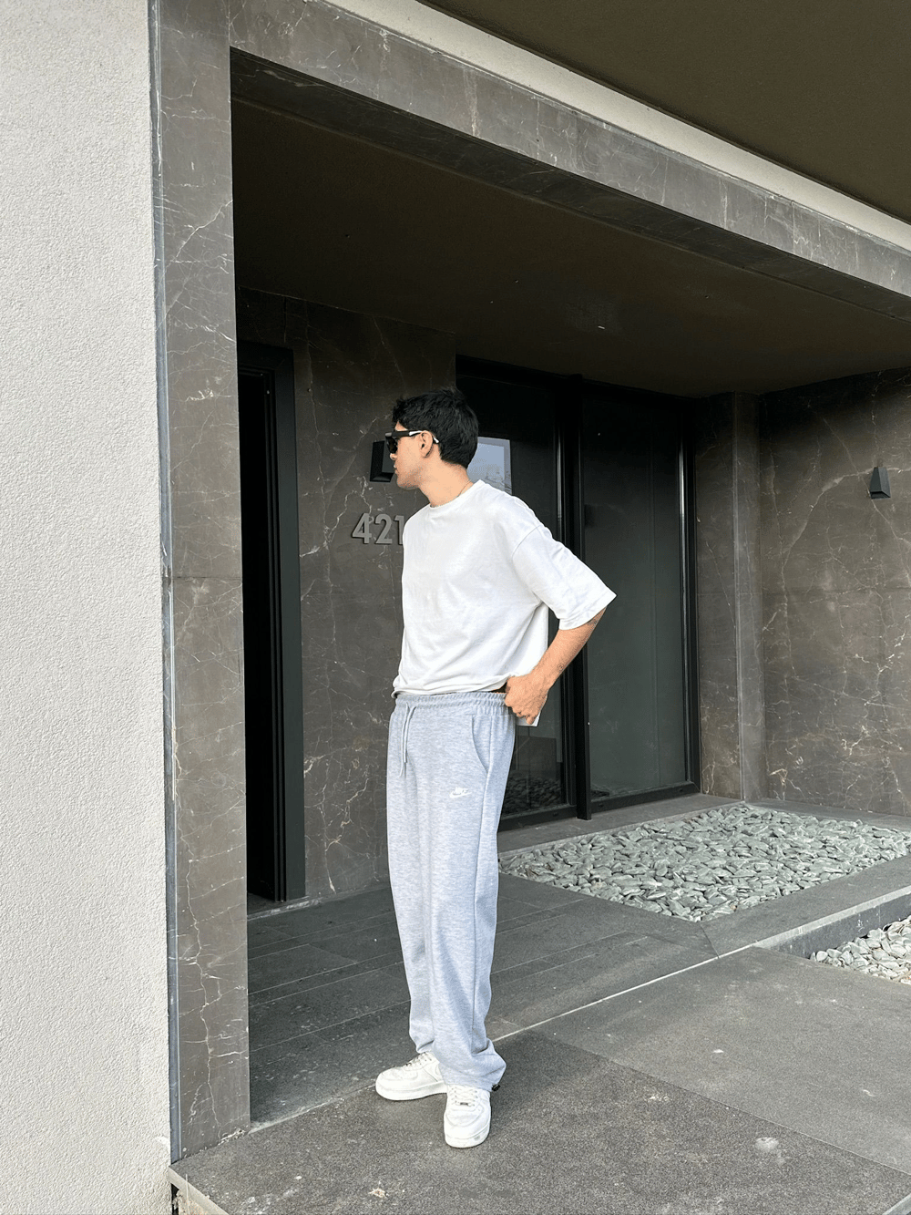2 İPLİK KUMAŞ BAGGY KALIP PAÇA LASTİKLİ NK NAKIŞ EŞOFMAN ALTI GRİ