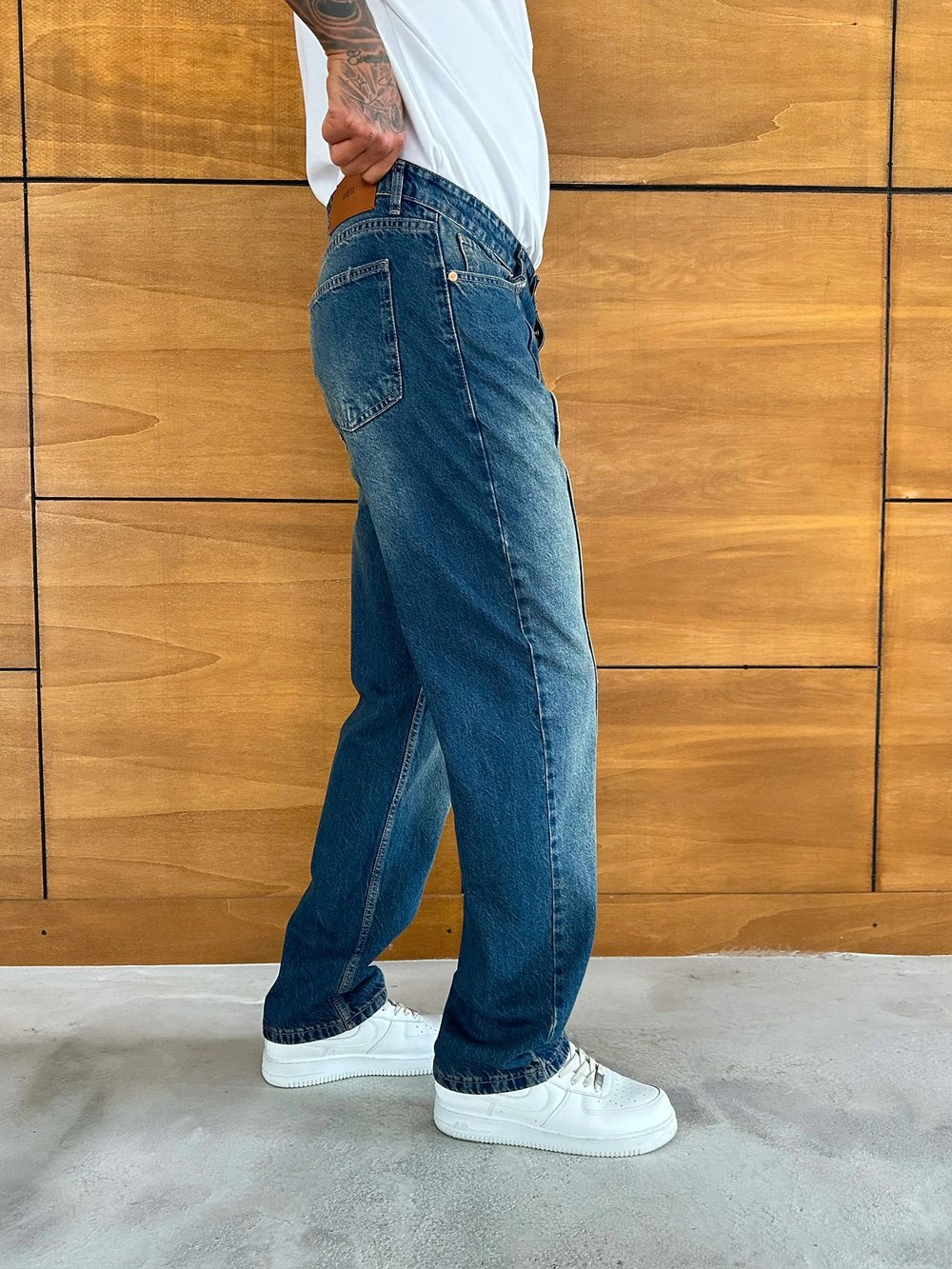 BAGGY KALIP ORTA DİKİŞ DETAY JEAN