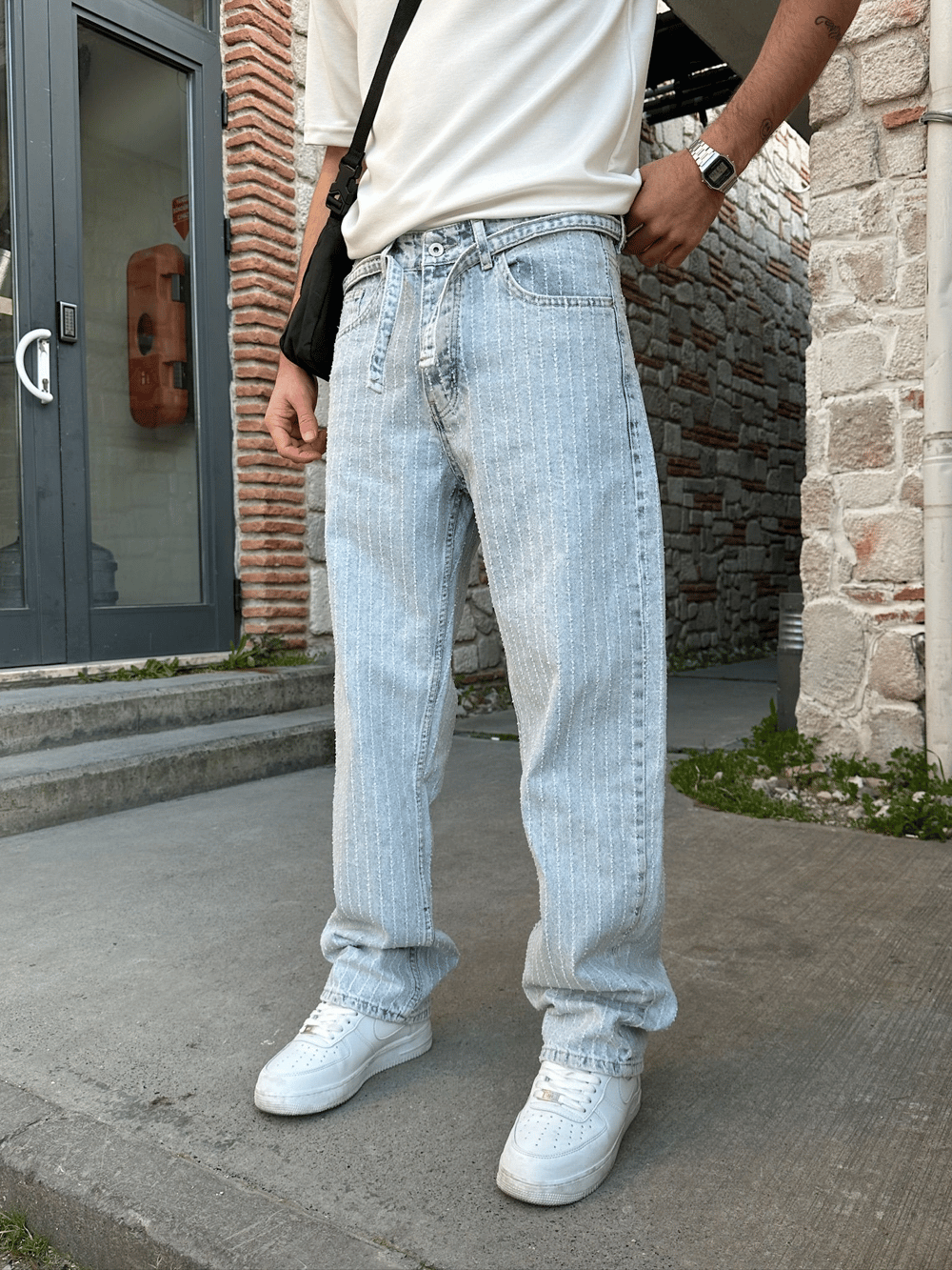 BAGGY KALIP ŞERİT DESENLİ KEMERLİ MORROW PANTOLON