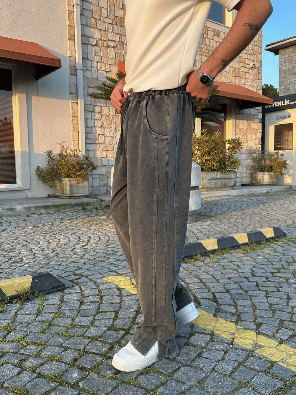 BAGGY KALIP YIKAMALI KUMAŞ MORROW EŞOFMAN FÜME