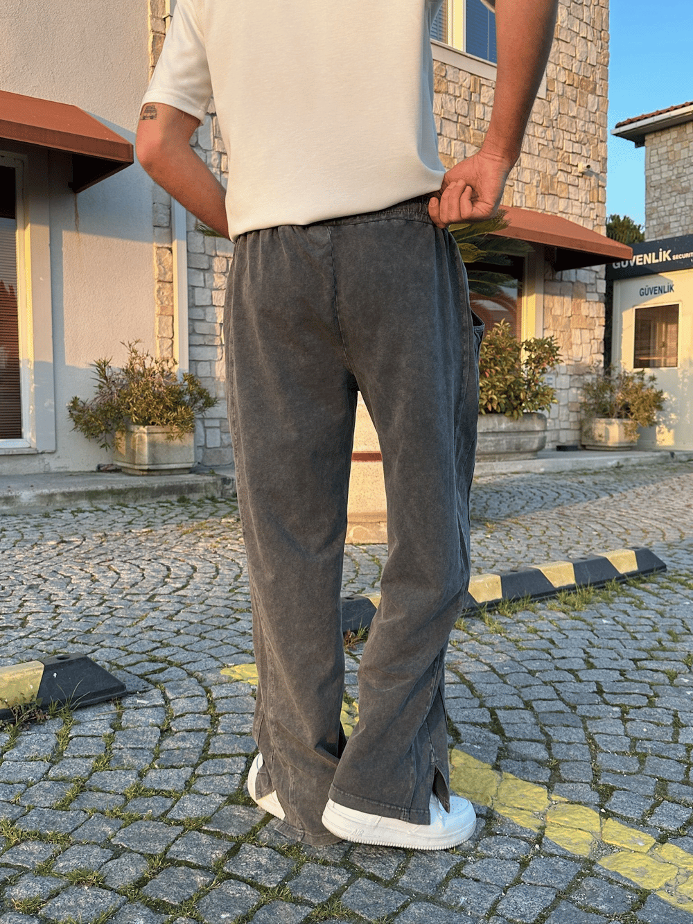 BAGGY KALIP YIKAMALI KUMAŞ MORROW EŞOFMAN FÜME