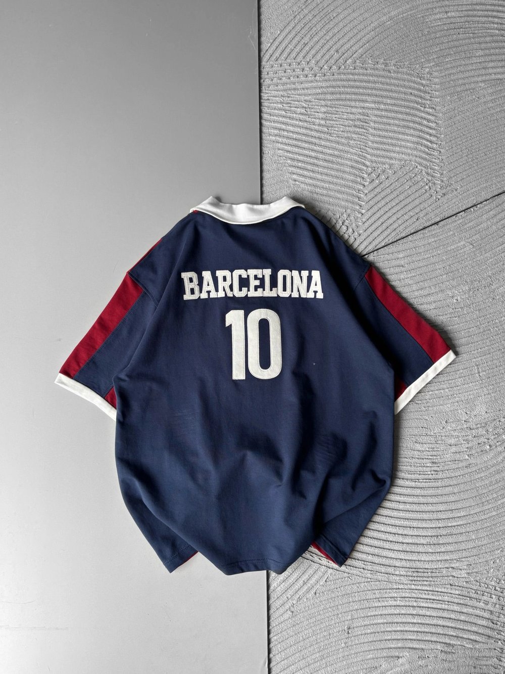 BARC 10 POLO YAKA OVERSİZE TSHİRT LACİ