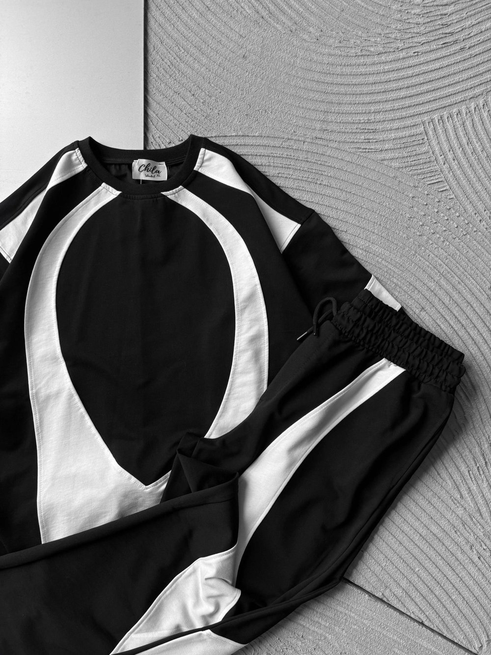 BASIC OVAL PARÇALI OVERSIZE EŞOFMAN TAKIMI SİYAH