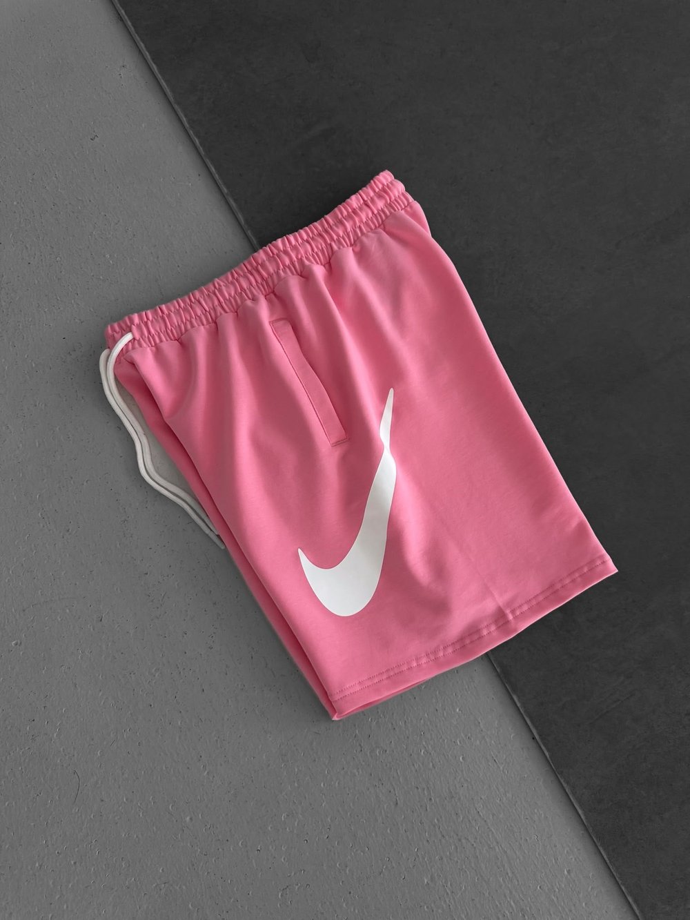 BÜYÜK NK İLP OVERSİZE ŞORT PEMBE