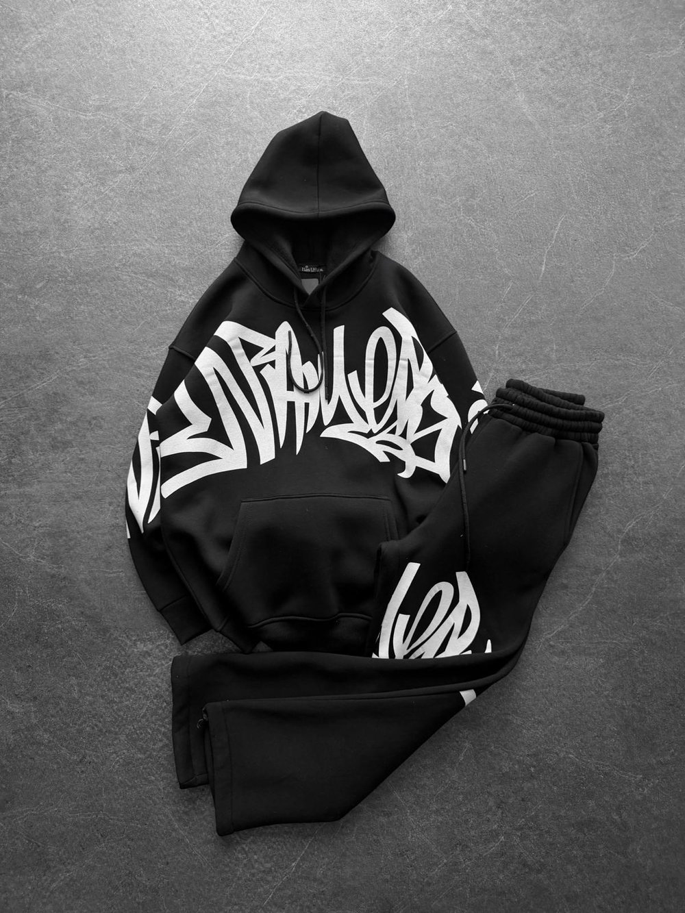 GRAFİTİ 3 İPLİK PAMUKLU OVERSİZE TAKIM SİYAH