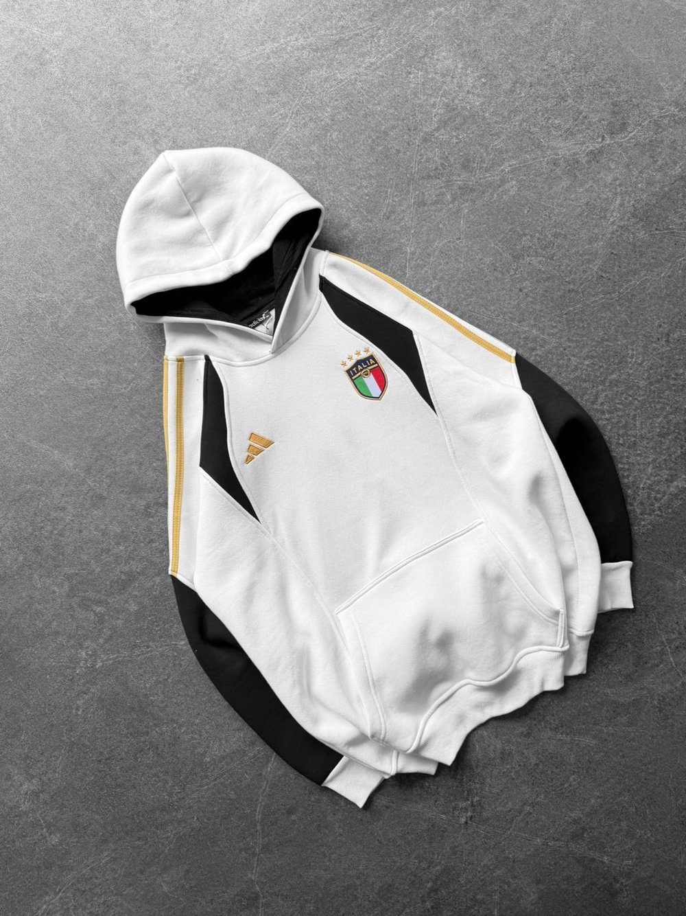 İTALY SERİTLİ 3 İPLİK KAPÜŞONLU SWEAT BEYAZ