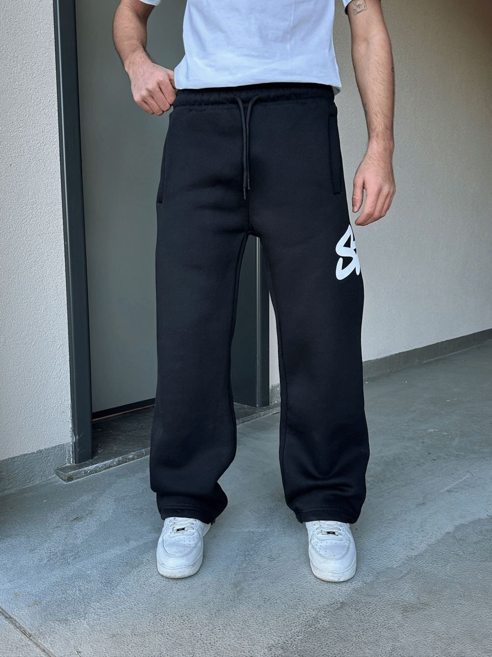 ÖZEL SERİ BÜYÜK BASKI STW PAÇA AYARLANABİLİR BAGGY EŞOFMAN ALTI SİYAH