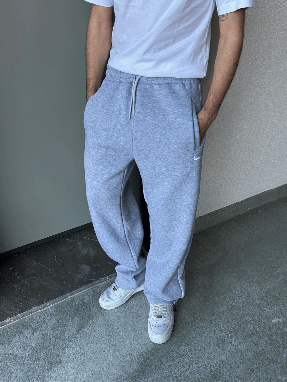 ÖZEL SERİ YAN BİYE NK PAÇA AYARLANABİLİR BAGGY EŞOFMAN ALTI GRİ