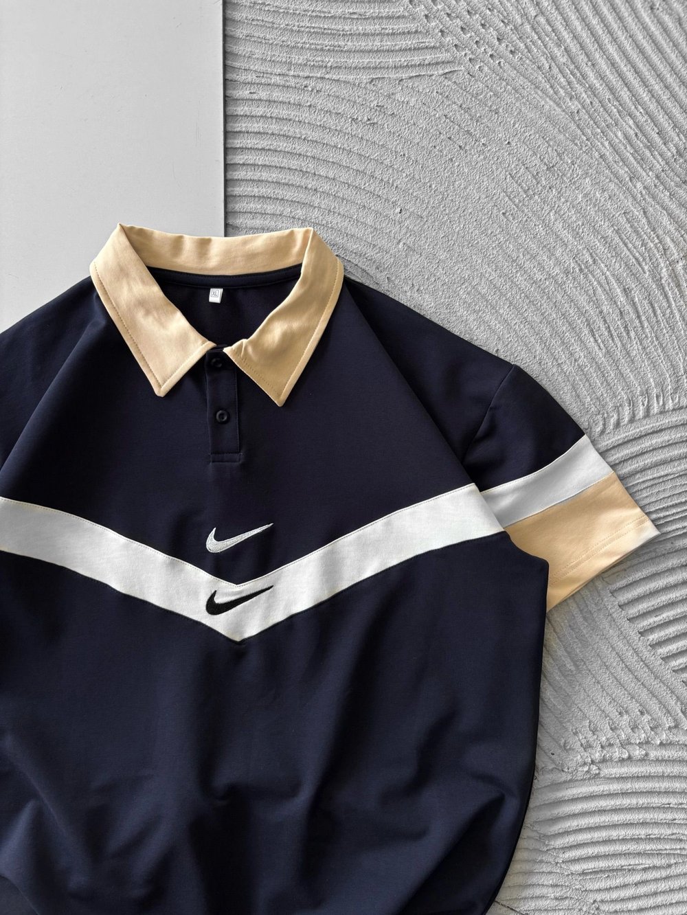 POLO YAKA CİFT NK NAKIŞ OVERSİZE TSHİRT LACİ