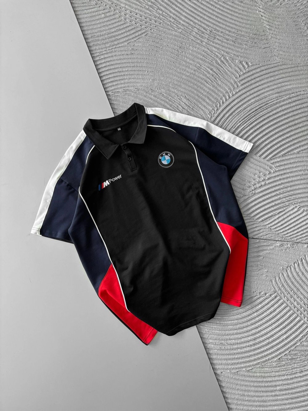 POLO YAKA İKİ TARAFLI NAKIŞ OVERSİZE TSHİRT SİYAH