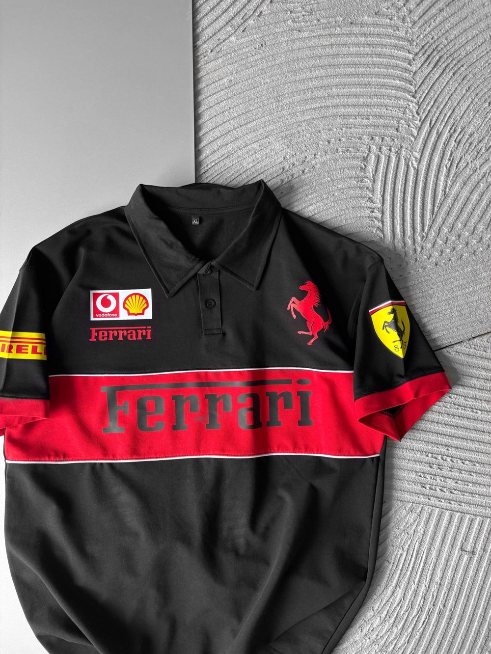 POLO YAKA NK FERARİ BASKI HS OVERSİZE TSHİRT SİYAH