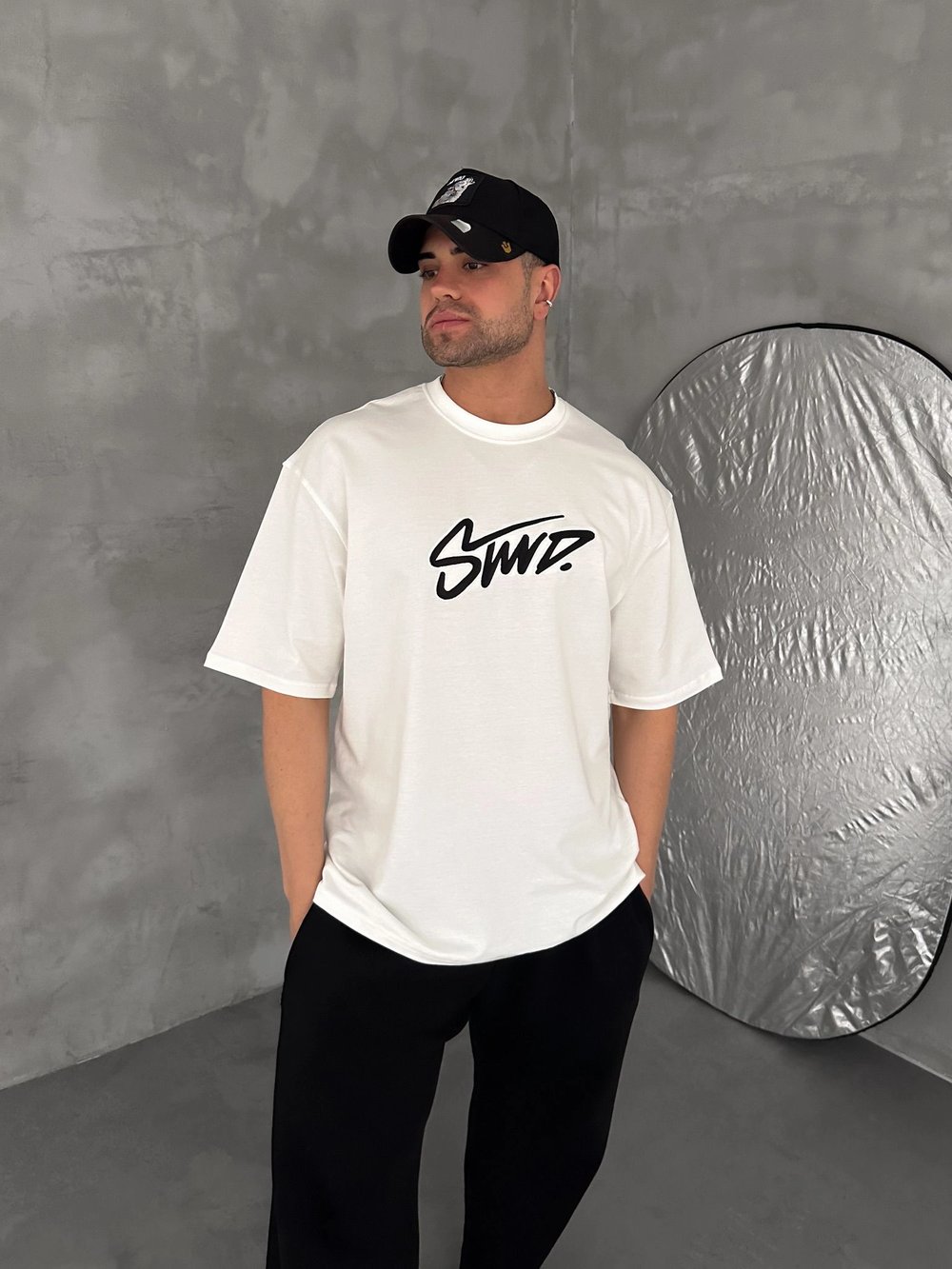 STW KABARTMA NAKIŞ BISIKLET YAKA OVERSIZE TSHIRT BEYAZ