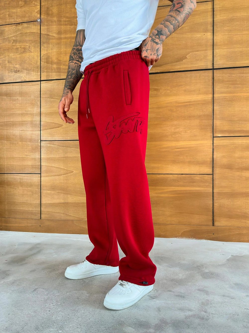 YAN BÜYÜK NAKIŞLI STW BAGGY EŞOFMAN KIRMIZI