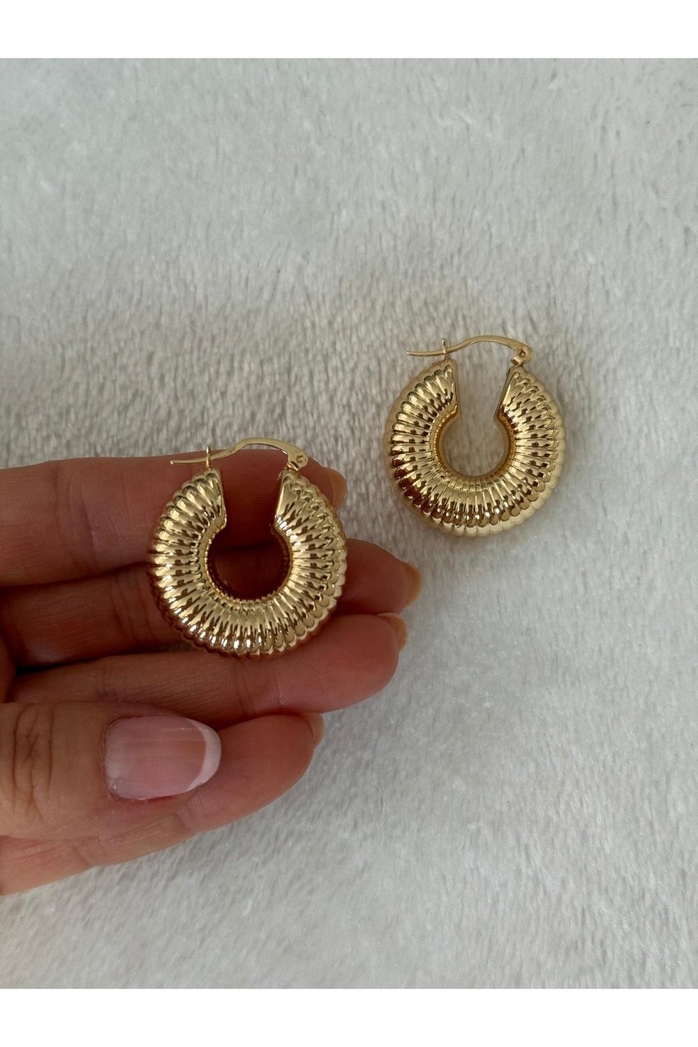 Bombeli Model Gold Ithal Halka Küpe