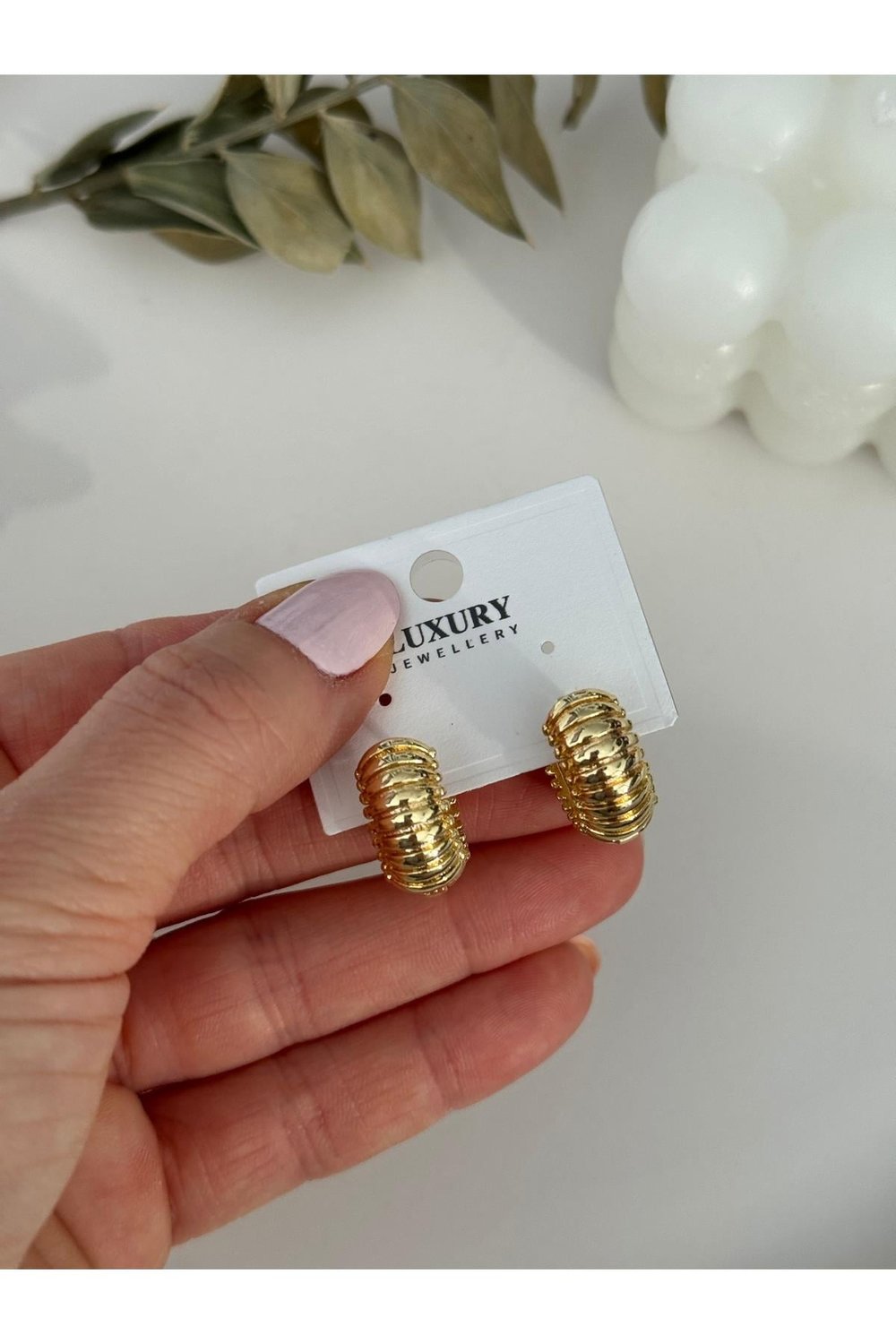 Minimal Gold Ithal Halka Küpe | Küçük Boy Halka Küpe