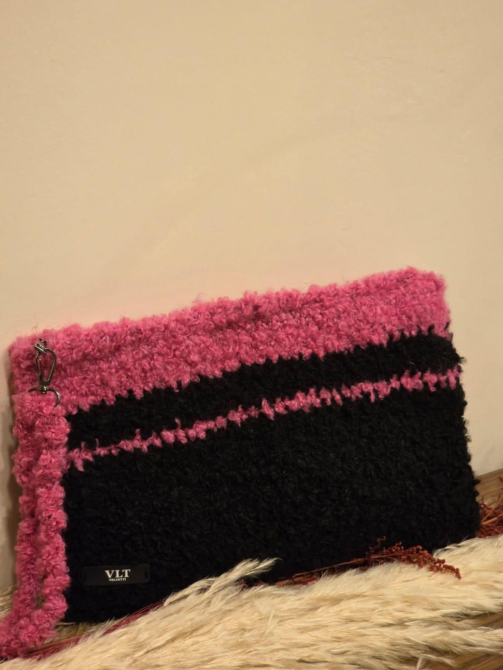 Cozy Clutch